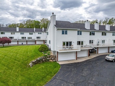 You've waited YEARS for this one to come on the market! Bay - photo 31