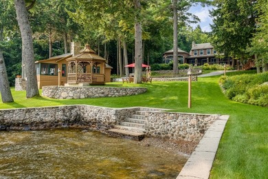 Privately nestled on over 7 acres of dramatic, unspoiled - photo 2