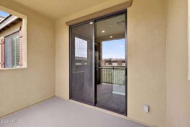 Immaculate move-in ready end-unit condo with 2 beds, 2 baths - photo 33