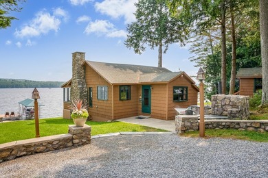 Privately nestled on over 7 acres of dramatic, unspoiled - photo 4