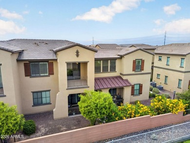 Immaculate move-in ready end-unit condo with 2 beds, 2 baths - photo 43