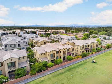 Immaculate move-in ready end-unit condo with 2 beds, 2 baths - photo 46