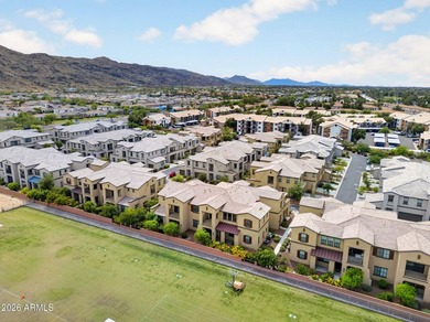 Immaculate move-in ready end-unit condo with 2 beds, 2 baths - photo 50