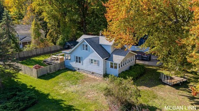 Lake Macatawa Home Sale Pending in Holland Michigan