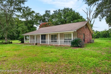 Welcome to this charming country property offering the perfect - photo 2
