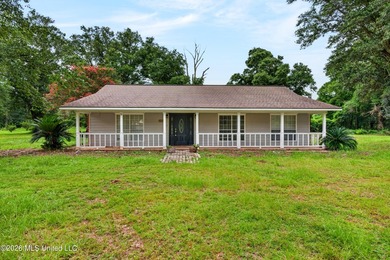 Welcome to this charming country property offering the perfect - photo 4