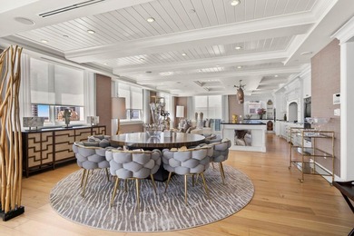 Rise Above it All! This Grand Penthouse is perched on the SE - photo 1