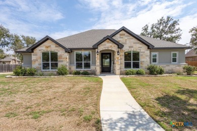 Belton Lake Home Sale Pending in Belton Texas