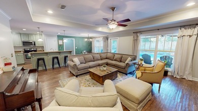 NEW YEAR, NEW PRICE & sellers are MOTIVATED!  Welcome home to