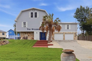 Welcome to THE STANDISH! A one-of-a-kind residence in the heart - photo 1