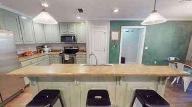 NEW YEAR, NEW PRICE & sellers are MOTIVATED!  Welcome home to