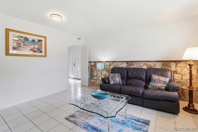 Welcome to THE STANDISH! A one-of-a-kind residence in the heart - photo 8