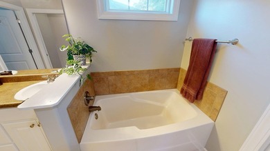 NEW YEAR, NEW PRICE & sellers are MOTIVATED!  Welcome home to