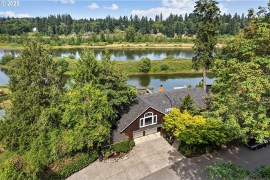Lake Home For Sale in West Linn, Oregon