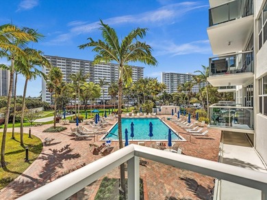 Amazing pool views from this sleek one bedroom residence - photo 4