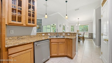 Welcome to a spacious home nestled in the desirable North Creek - photo 11