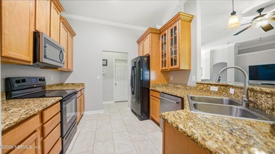 Welcome to a spacious home nestled in the desirable North Creek - photo 12