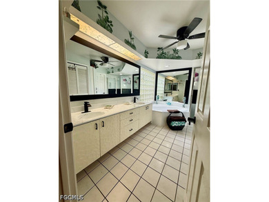 This Villa Real model home is just perfect as your full-time - photo 20