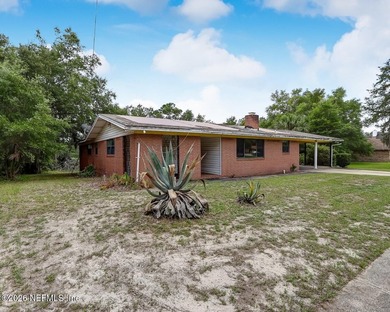 Don't miss this incredible opportunity to transform this - photo 3