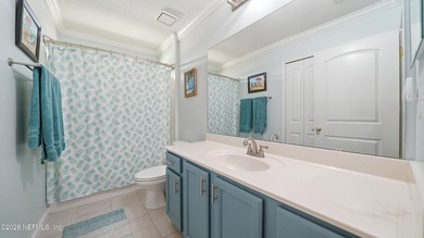 Welcome to a spacious home nestled in the desirable North Creek - photo 29
