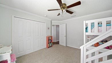 Welcome to a spacious home nestled in the desirable North Creek - photo 34