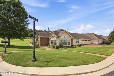 Welcome to this beautifully designed 2-bedroom, 2-bathroom - photo 3