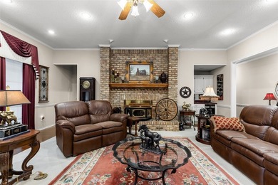 This gorgeous 68-acre estate offers the perfect blend of luxury - photo 8
