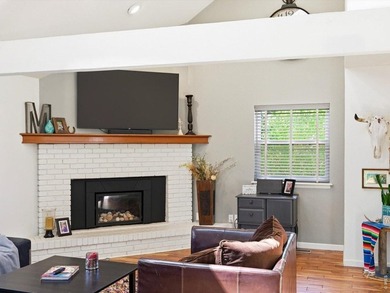 Welcome to 800 Racquet Lane, where Boulder living meets everyday - photo 4