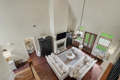 Welcome to this beautifully appointed French Country-inspired - photo 9