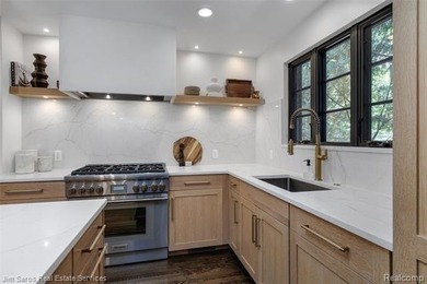 Exceptional brick Contemporary Colonial in the highly coveted - photo 9