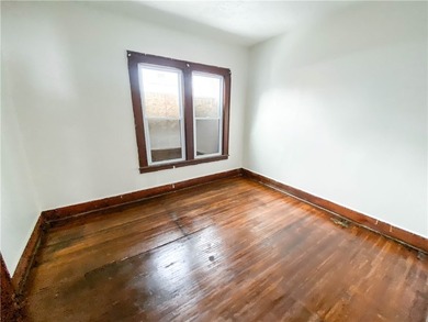 Welcome to this well-maintained upper/lower duplex offering a - photo 11