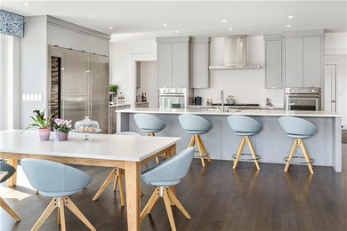 Experience beach living in this fully renovated 2022 residence - photo 12
