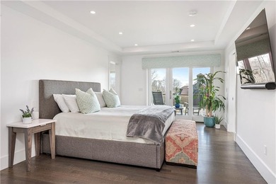 Experience beach living in this fully renovated 2022 residence - photo 14