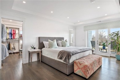 Experience beach living in this fully renovated 2022 residence - photo 15