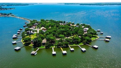 Lake Lot For Sale in Mabank, Texas