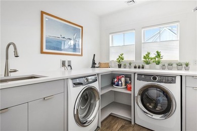 Experience beach living in this fully renovated 2022 residence - photo 22