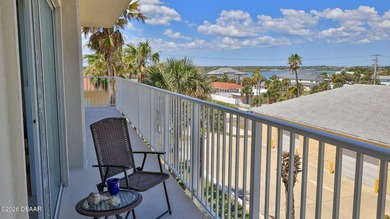 Experience affordable opulence in this stunning 2-bedroom - photo 24