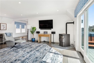 Experience beach living in this fully renovated 2022 residence - photo 24