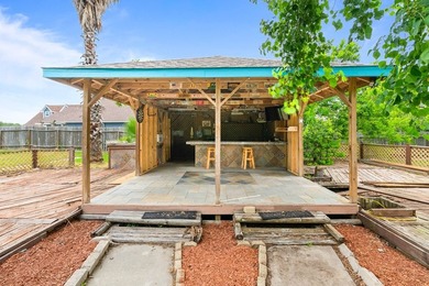 Come see this traditional 4 bedroom, 3 1/2 bath home situated on - photo 26