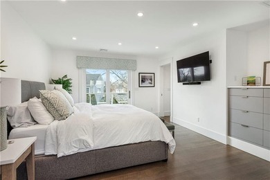 Experience beach living in this fully renovated 2022 residence - photo 26