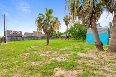 Come see this traditional 4 bedroom, 3 1/2 bath home situated on - photo 28