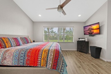 Welcome home to this beautiful 3-bedroom, 2-bath condominium - photo 34