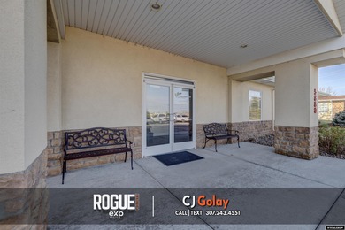 Rare opportunity in Foothills Professional Offices! Looking to