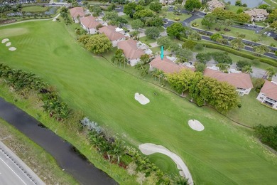 Welcome home to this beautiful 3-bedroom, 2-bath condominium - photo 45