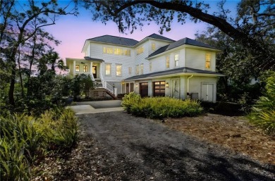 (private lake, pond, coastal) Home Active Under Contract in Saint Marys Georgia