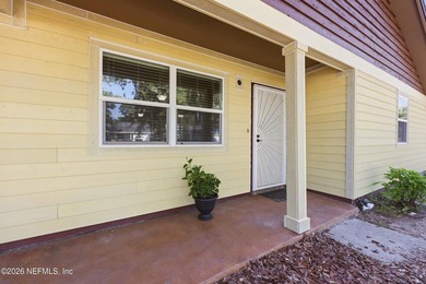 Your new 3/2 BEACH home awaits with New Hardee Siding so you can - photo 6