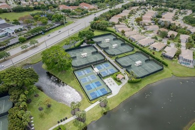 Welcome home to this beautiful 3-bedroom, 2-bath condominium - photo 58