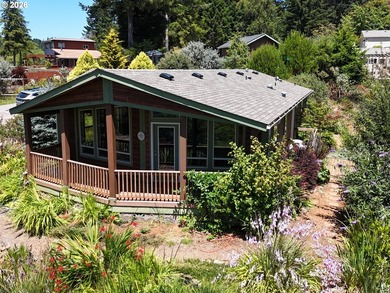 This newer 2bdrm 2 bath with study is tucked into a beautiful 1 - photo 1