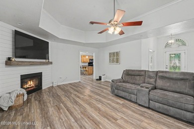 Beautiful brick home in Quail Ridge Subdivision located in the - photo 4