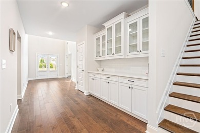 Elegant, like-new home in highly desirable Oconee County - photo 7